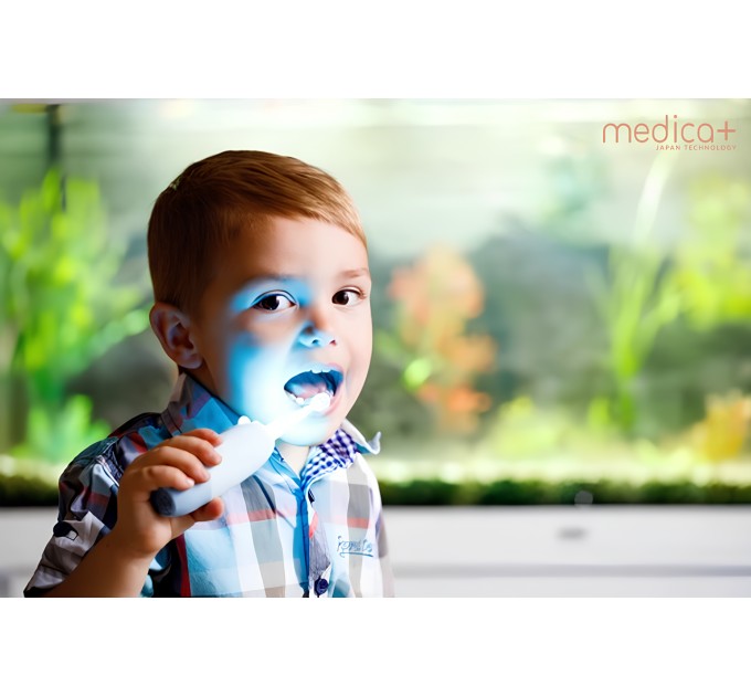 Удобная и эффективная детская зубная щетка Medica+ KidsBrush 2.0 Blue на agon-v.com.ua