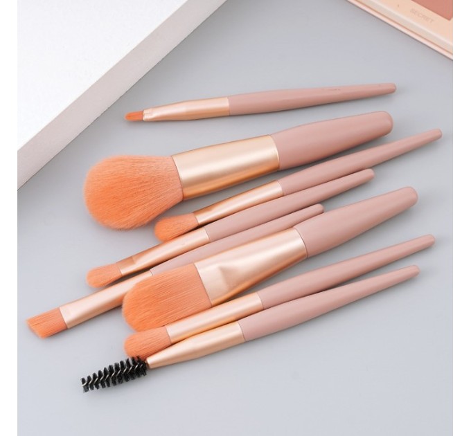 Набор кистей R&G Trevel set orange: идеальный компаньон для макияжа в дороге