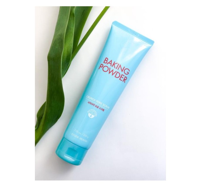 Глубокая очистка пор с содой: Baking Powder Crunch Pore Scrub Etude House 200 г