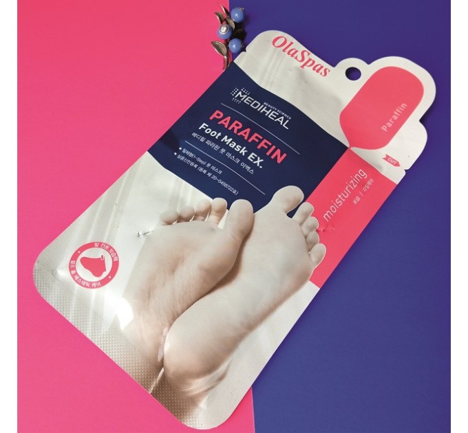 Насолоджуйтеся доглядом за ногами з Mediheal Paraffin Foot Mask.