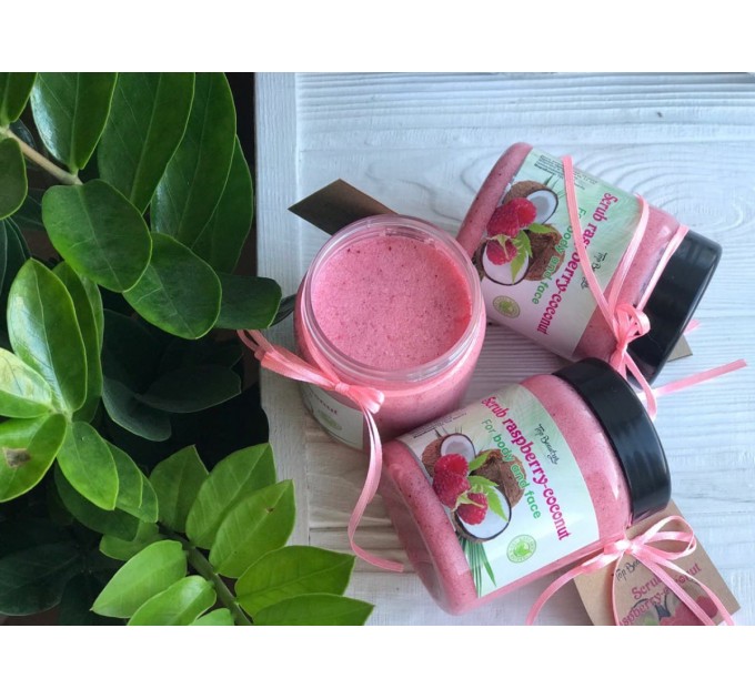 Освежающий Скраб для тела Top Beauty Raspberry-Coconut, 250 мл