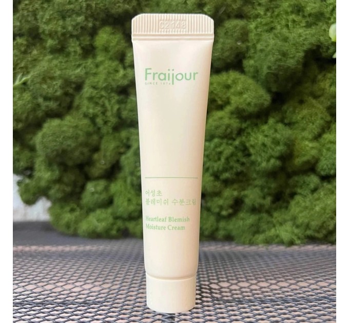 Увлажняющий крем для чувствительной кожи Fraijour Heartleaf Blemish Moisture Cream с экстрактом хауттюйный 10 мл (8802929008295)