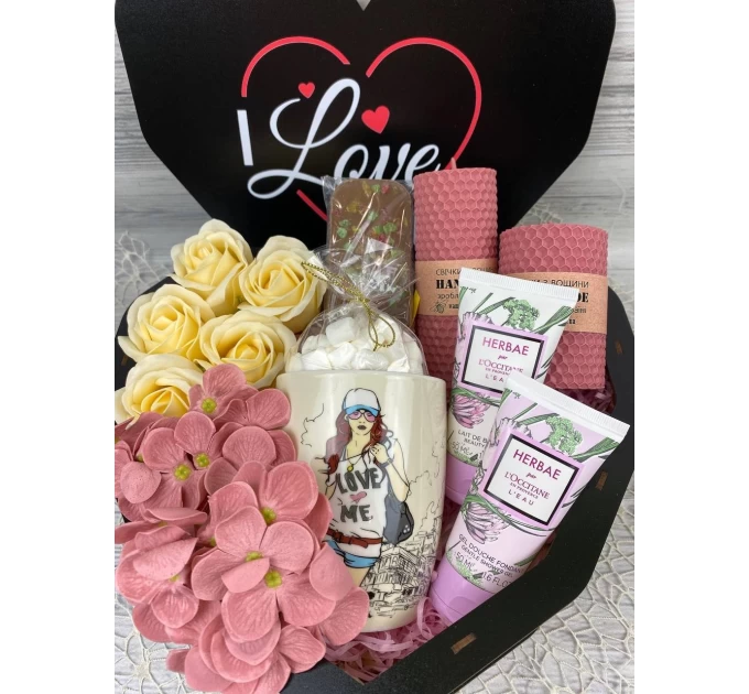 <h1>Подарочный набор Кукумбер Love Me 8-0408 - идеальный выбор!</h1>