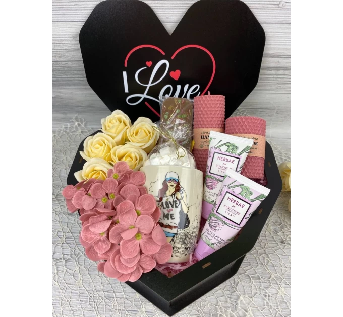 <h1>Подарочный набор Кукумбер Love Me 8-0408 - идеальный выбор!</h1>