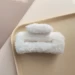 Крабик плюшевый для волос ANbeauty Квадрат Белый AN0103357 - Стиль и Удобство на agon-v.com.ua